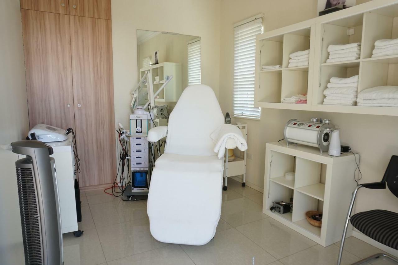 Self Contained Apartment With Private Kitchen Higher Heights, Barbados Christchurch Eksteriør billede